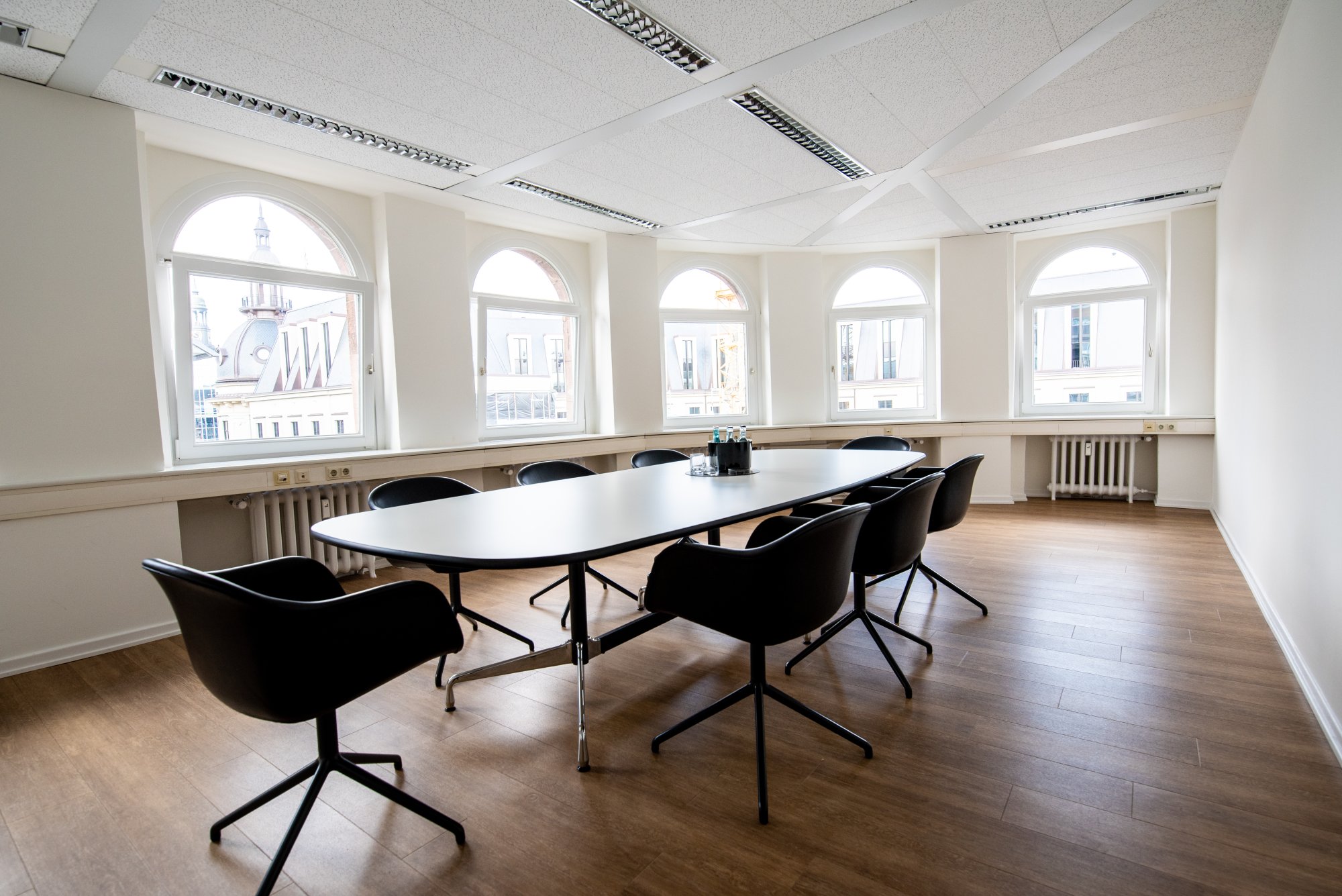 Konferenzraum der Kanzlei Kagan in Hamburg
